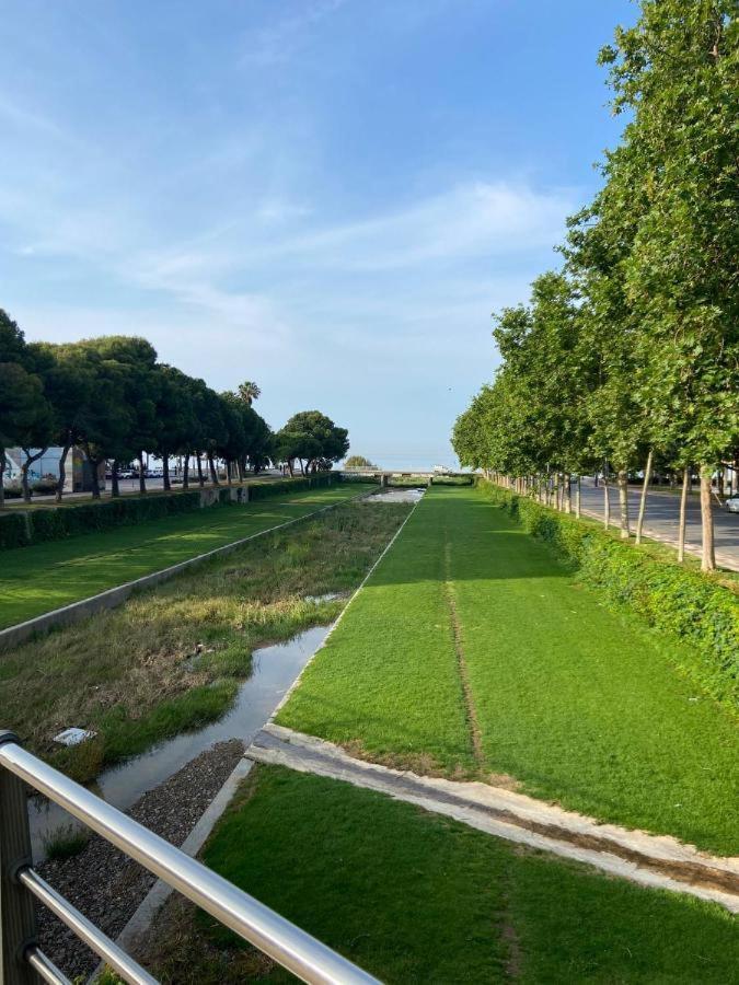 Sunny Flat With Balcony And Sea Views Cambrils Exterior foto